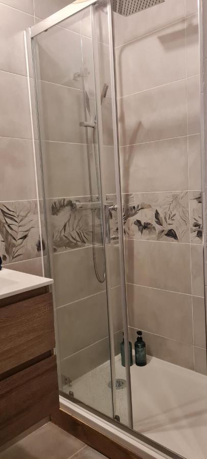 Studio 4 Personnes Aux Pieds Du Chateau De Blois Avec Experience De Dormir Sous Les Aurores Boreales Zewnętrze zdjęcie